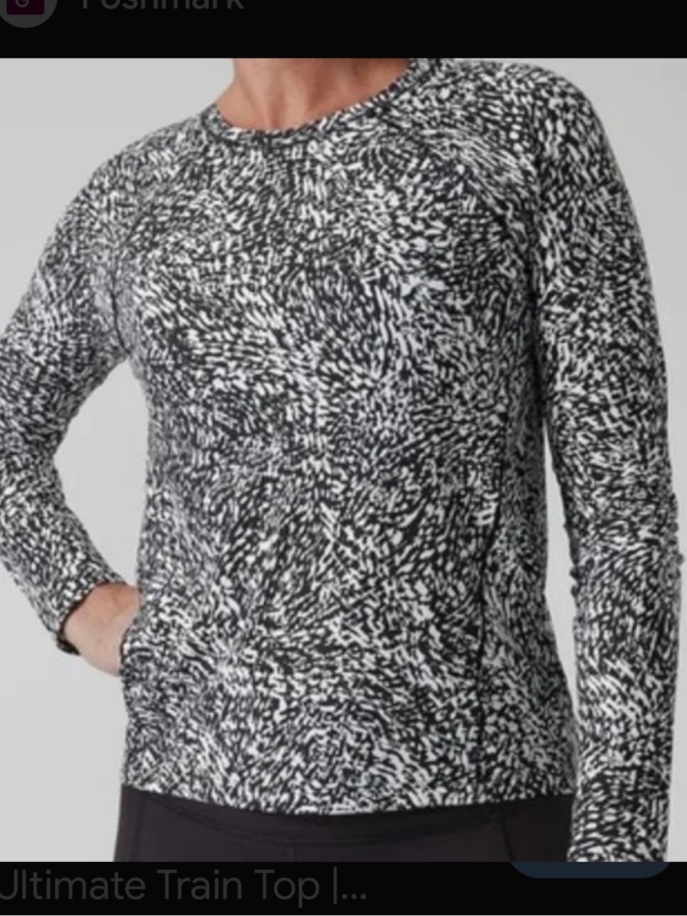 Athleta Black and White Patterned Long Sleeve Top